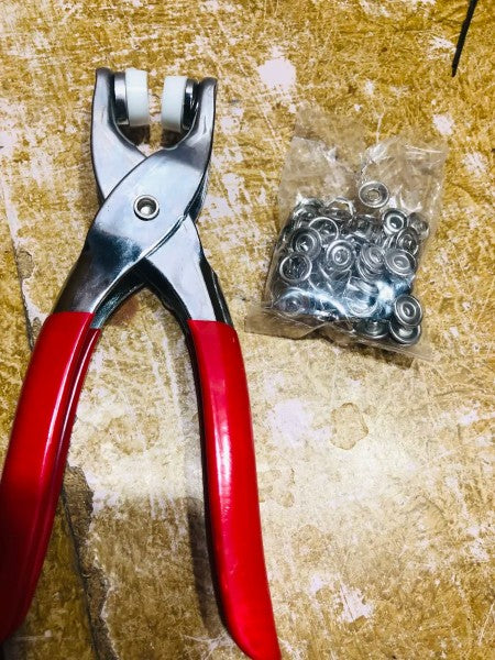 Tich Button Plier With Button